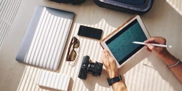 A person using Digital Tools for travel.